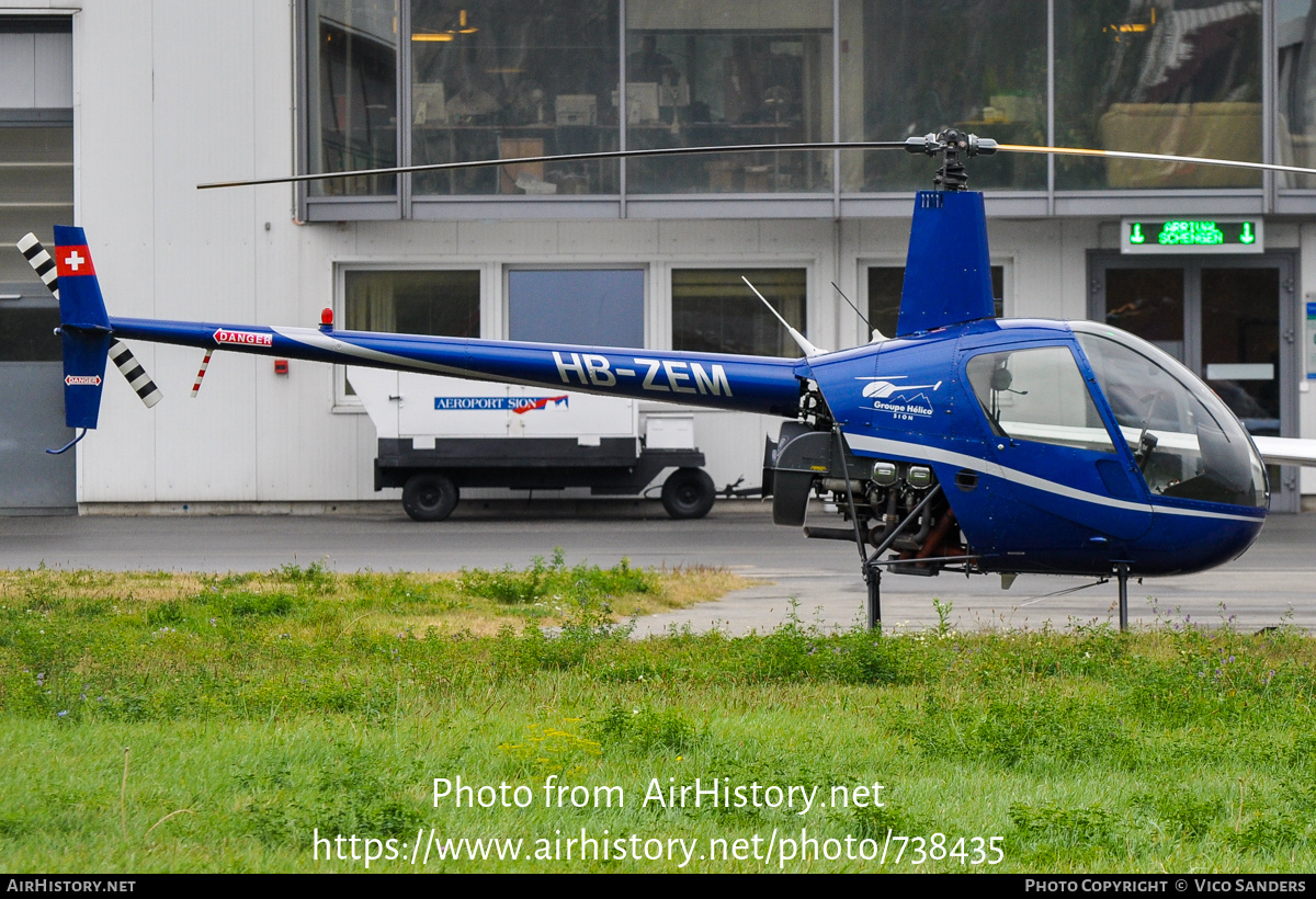 Aircraft Photo of HB-ZEM | Robinson R-22 Beta | Groupe Hélico Sion | AirHistory.net #738435