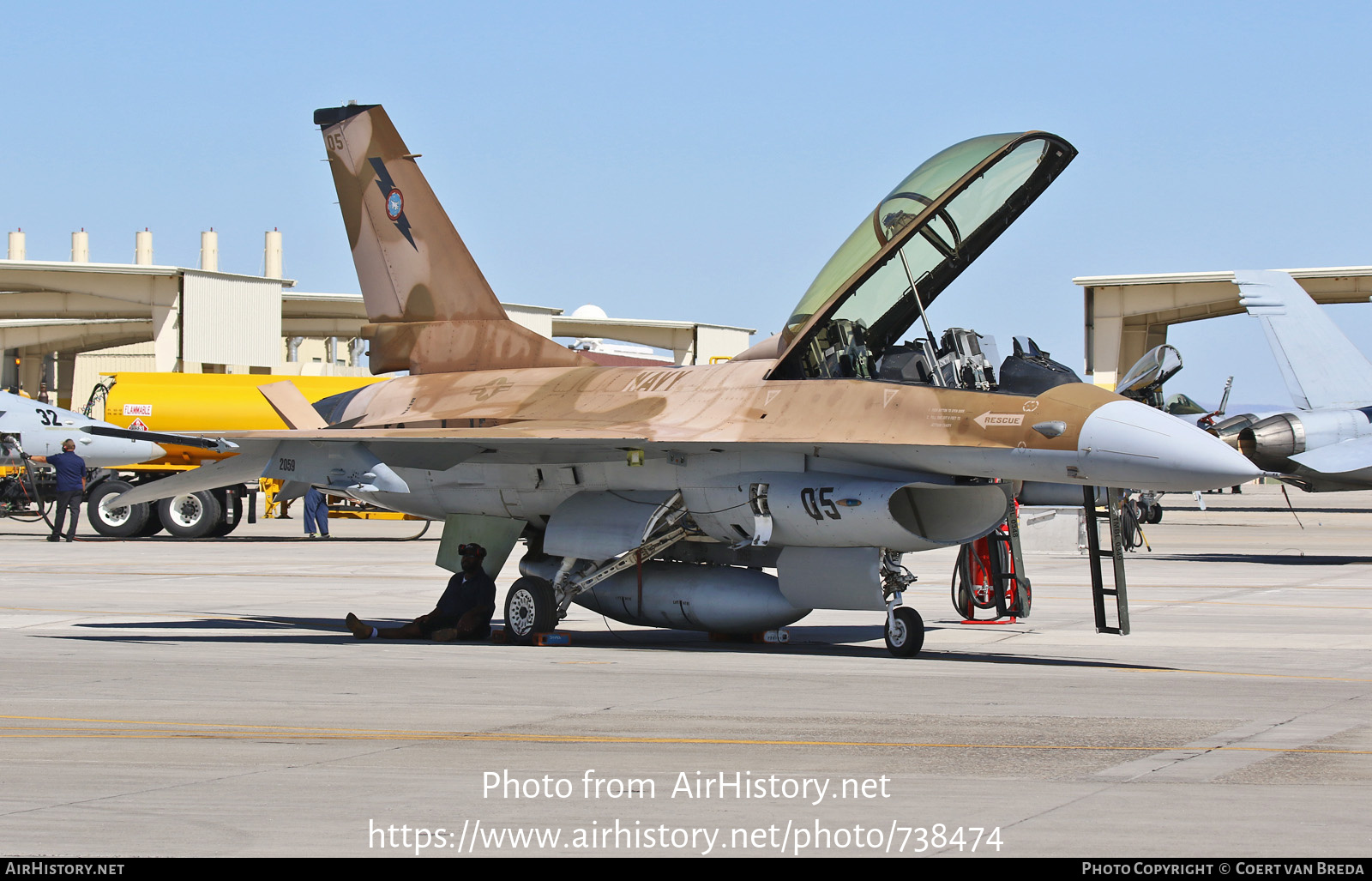 Aircraft Photo of 920459 | General Dynamics F-16B Fighting Falcon | USA - Navy | AirHistory.net #738474