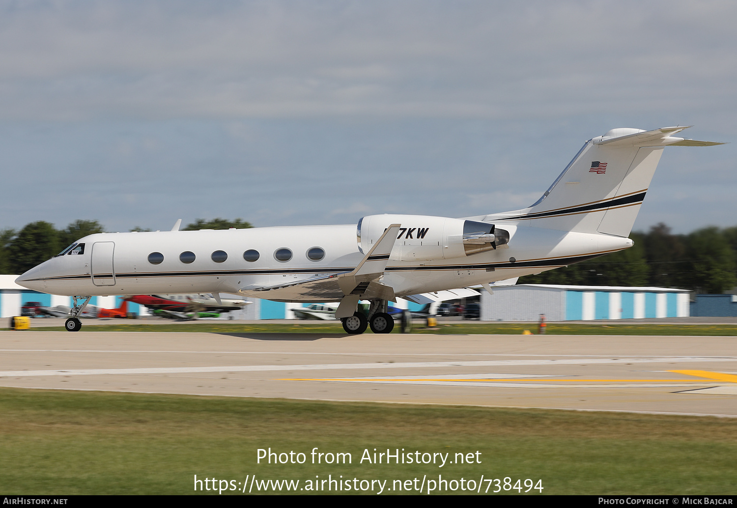 Aircraft Photo of N17KW | Gulfstream Aerospace G-IV Gulfstream IV | AirHistory.net #738494