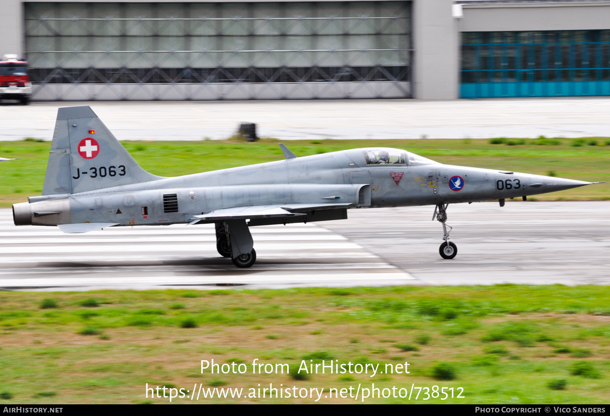 Aircraft Photo of J-3063 | Northrop F-5E Tiger II | Switzerland - Air Force | AirHistory.net #738512