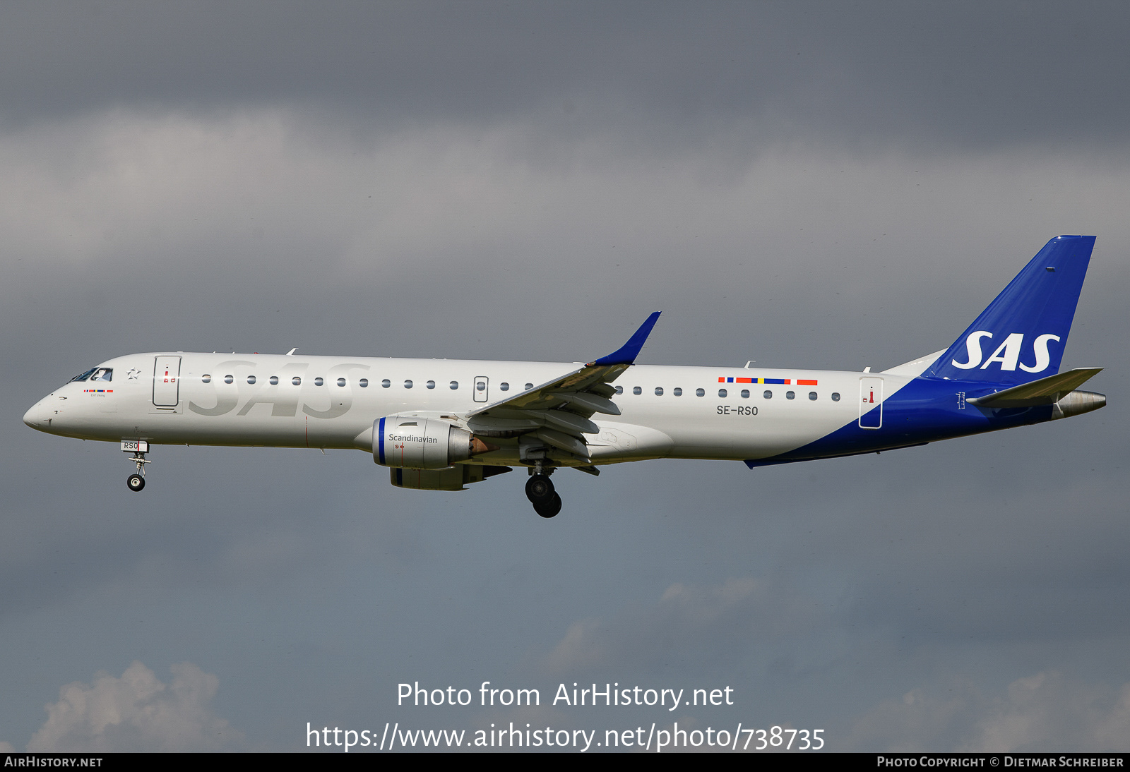 Aircraft Photo of SE-RSO | Embraer 195LR (ERJ-190-200LR) | Scandinavian Airlines - SAS | AirHistory.net #738735