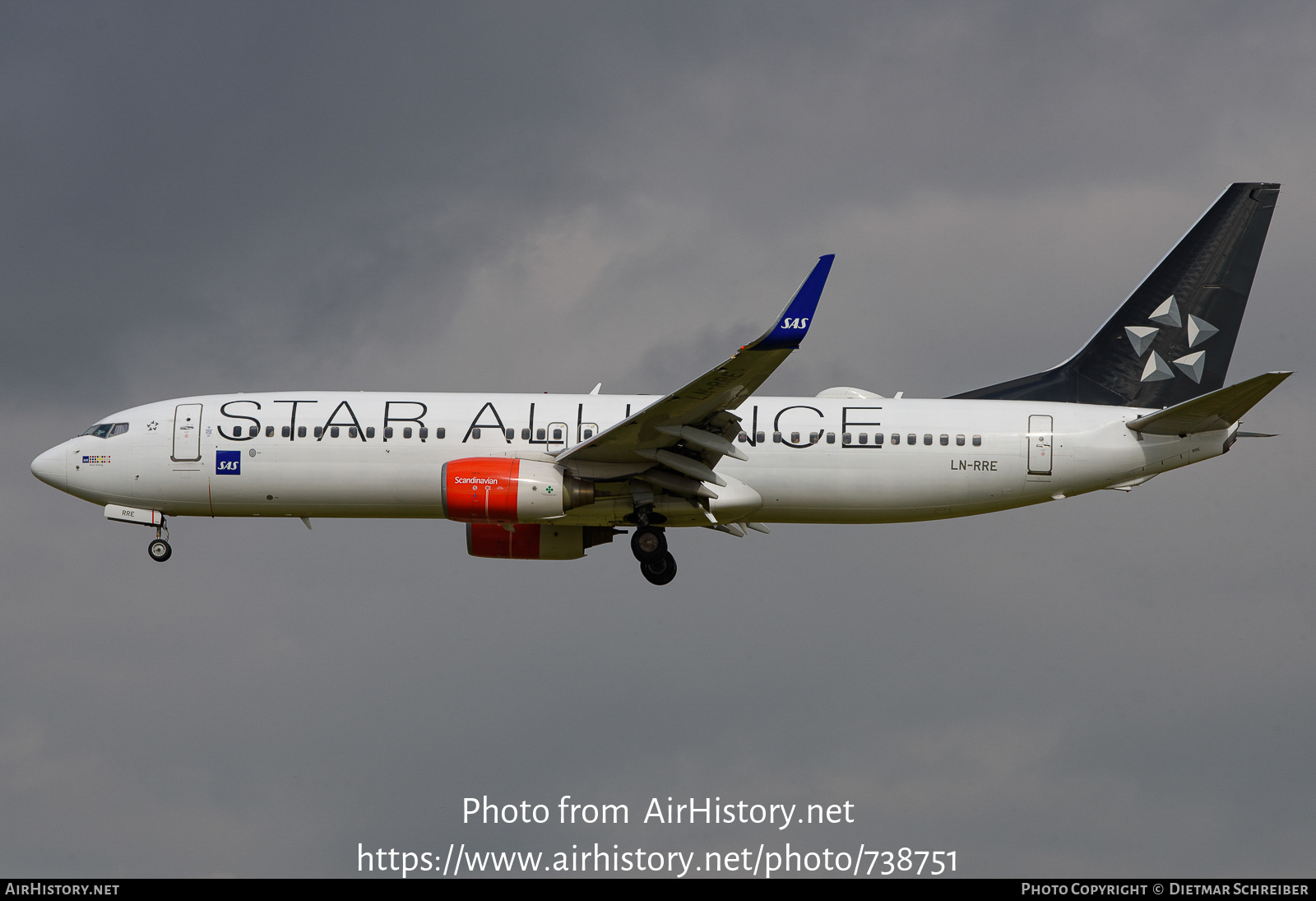 Aircraft Photo of LN-RRE | Boeing 737-85P | Scandinavian Airlines - SAS | AirHistory.net #738751