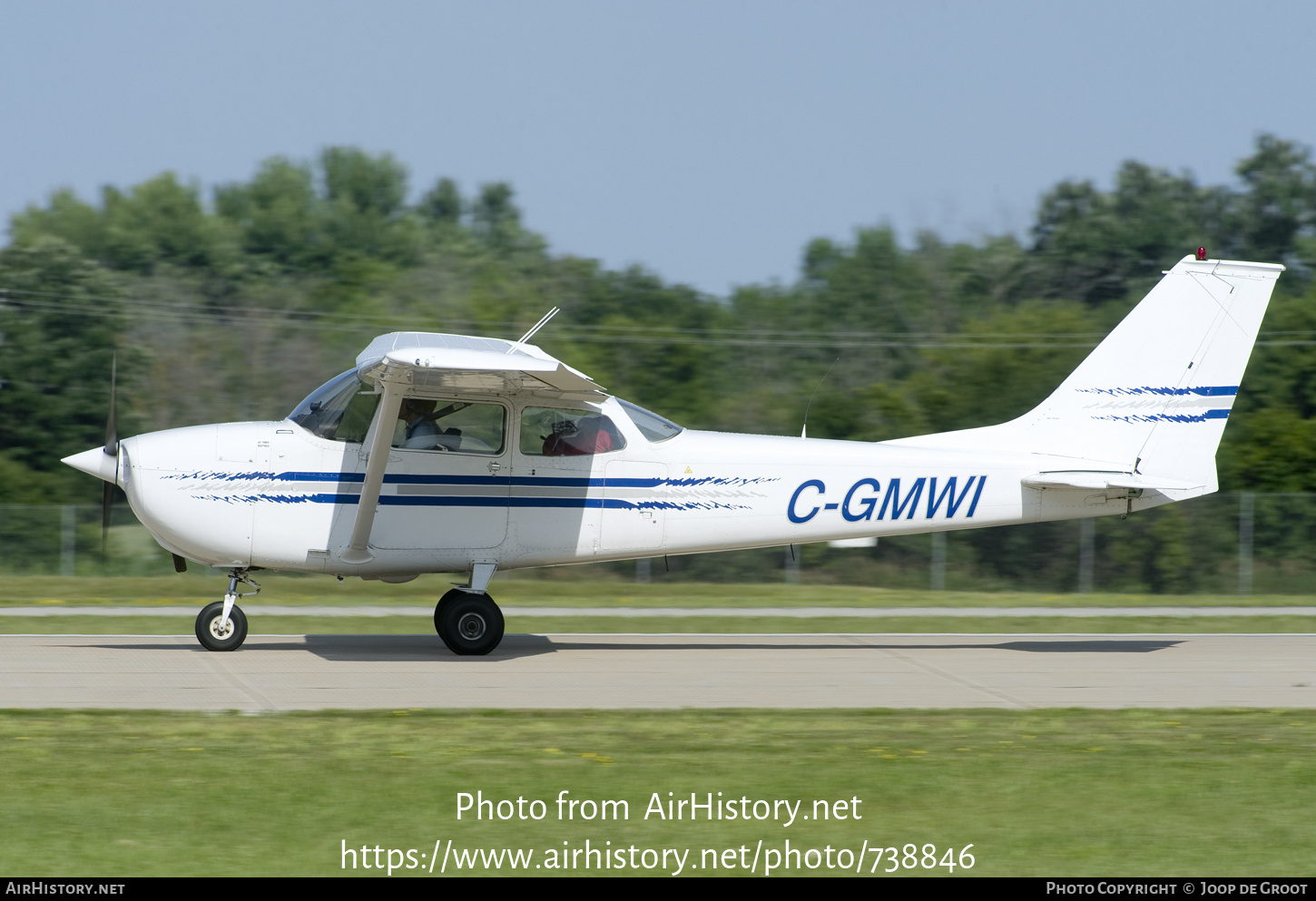 Aircraft Photo of C-GMWI | Cessna 172K Skyhawk | AirHistory.net #738846