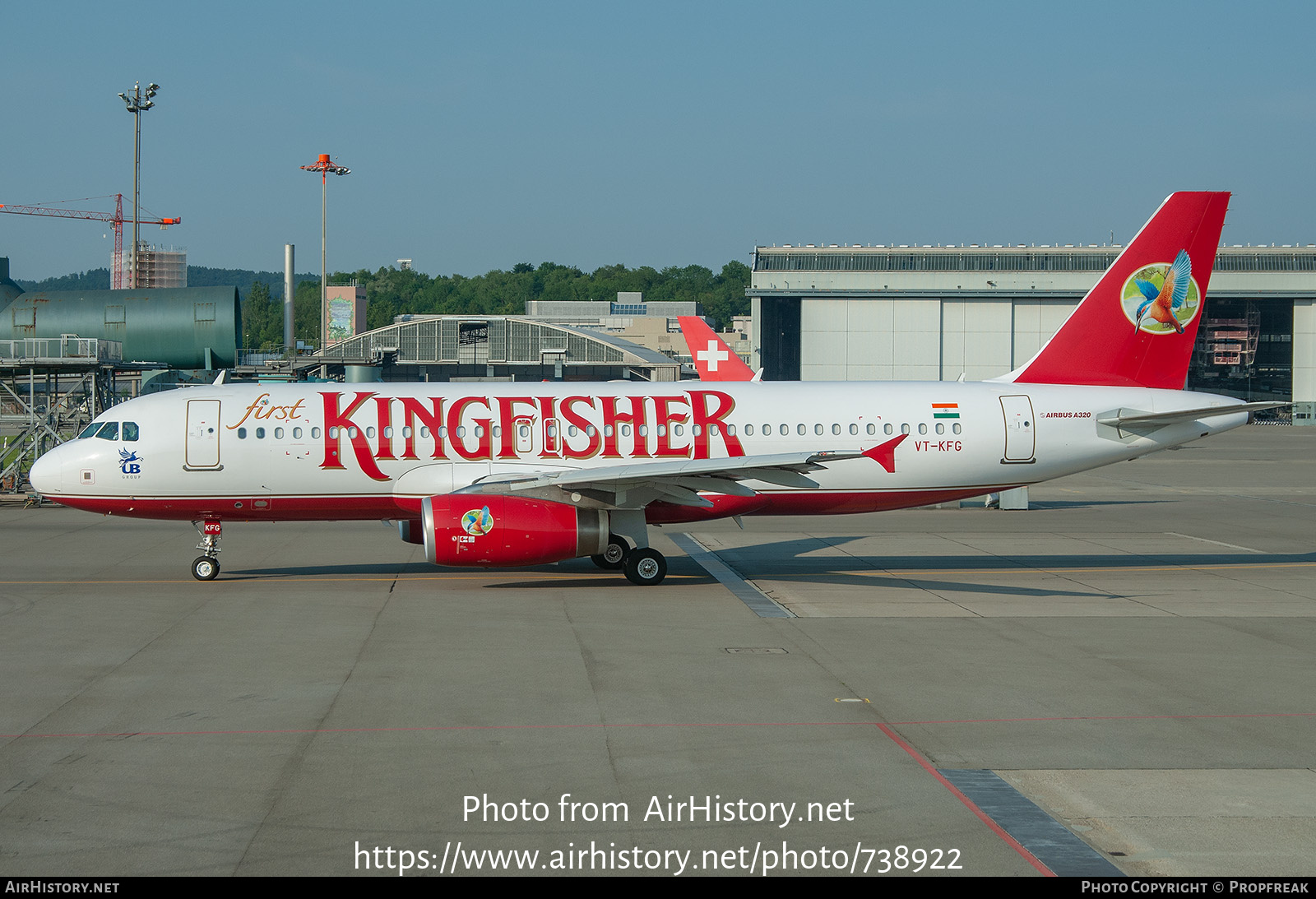 Aircraft Photo of VT-KFG | Airbus A320-232 | Kingfisher Airlines | AirHistory.net #738922