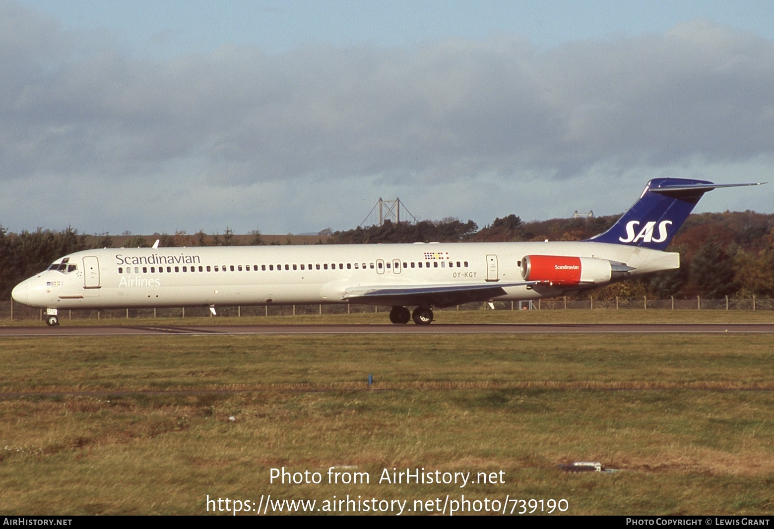 Aircraft Photo of OY-KGY | McDonnell Douglas MD-81 (DC-9-81) | Scandinavian Airlines - SAS | AirHistory.net #739190