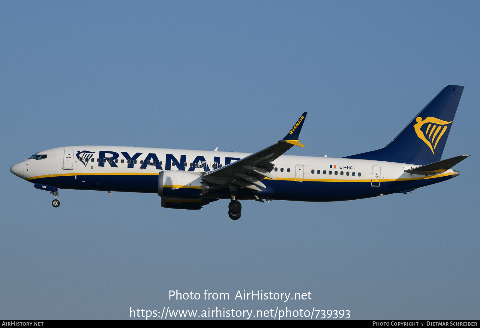 Aircraft Photo of EI-HGT | Boeing 737-8200 Max 200 | Ryanair | AirHistory.net #739393