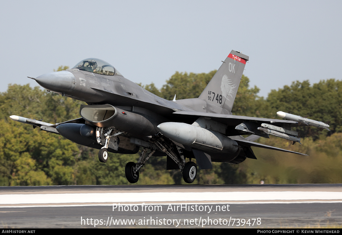 Aircraft Photo of 90-0748 / AF90-748 | General Dynamics F-16CM Fighting Falcon | USA - Air Force | AirHistory.net #739478