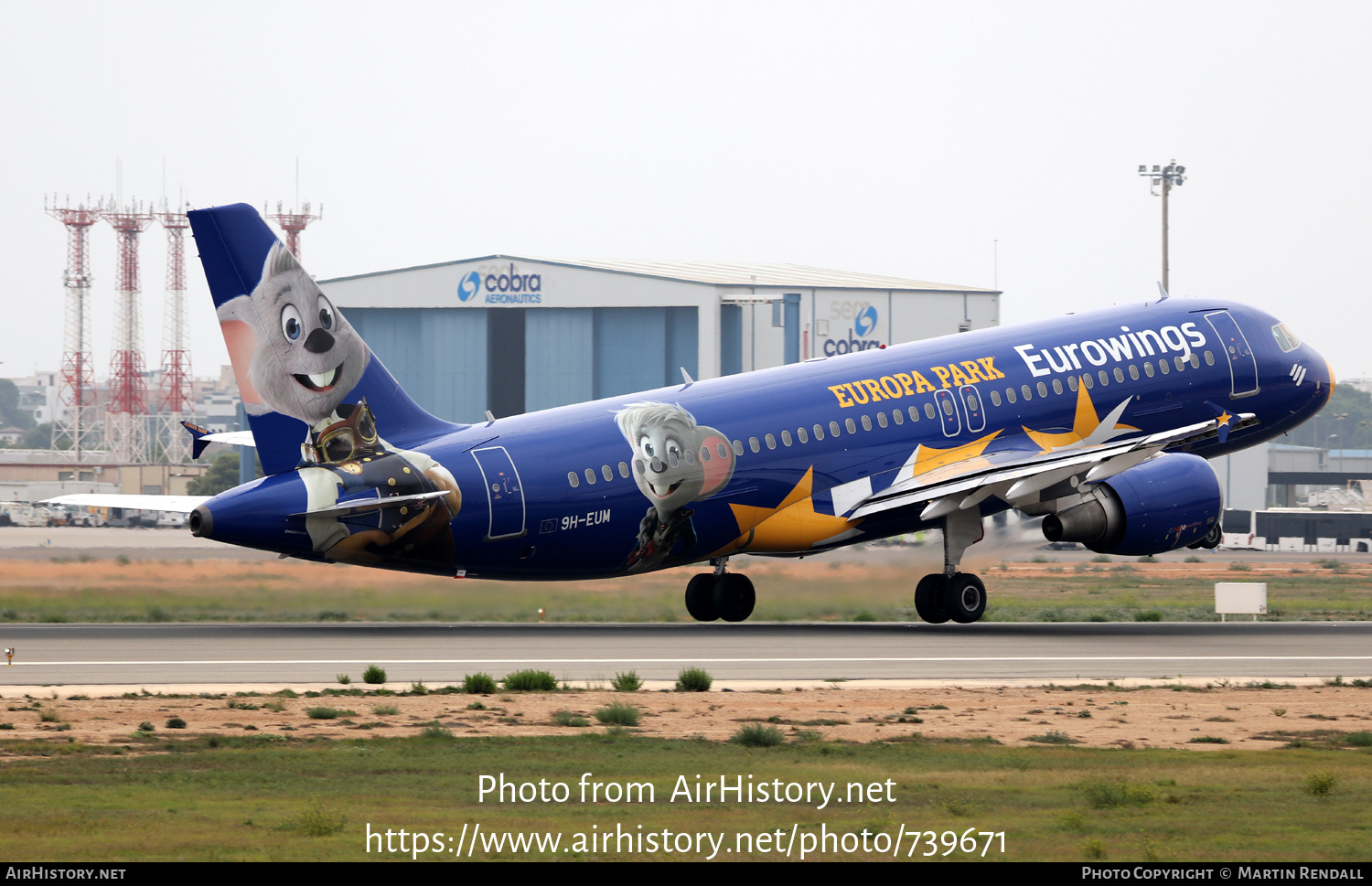 Aircraft Photo of 9H-EUM | Airbus A320-214 | Eurowings | AirHistory.net #739671