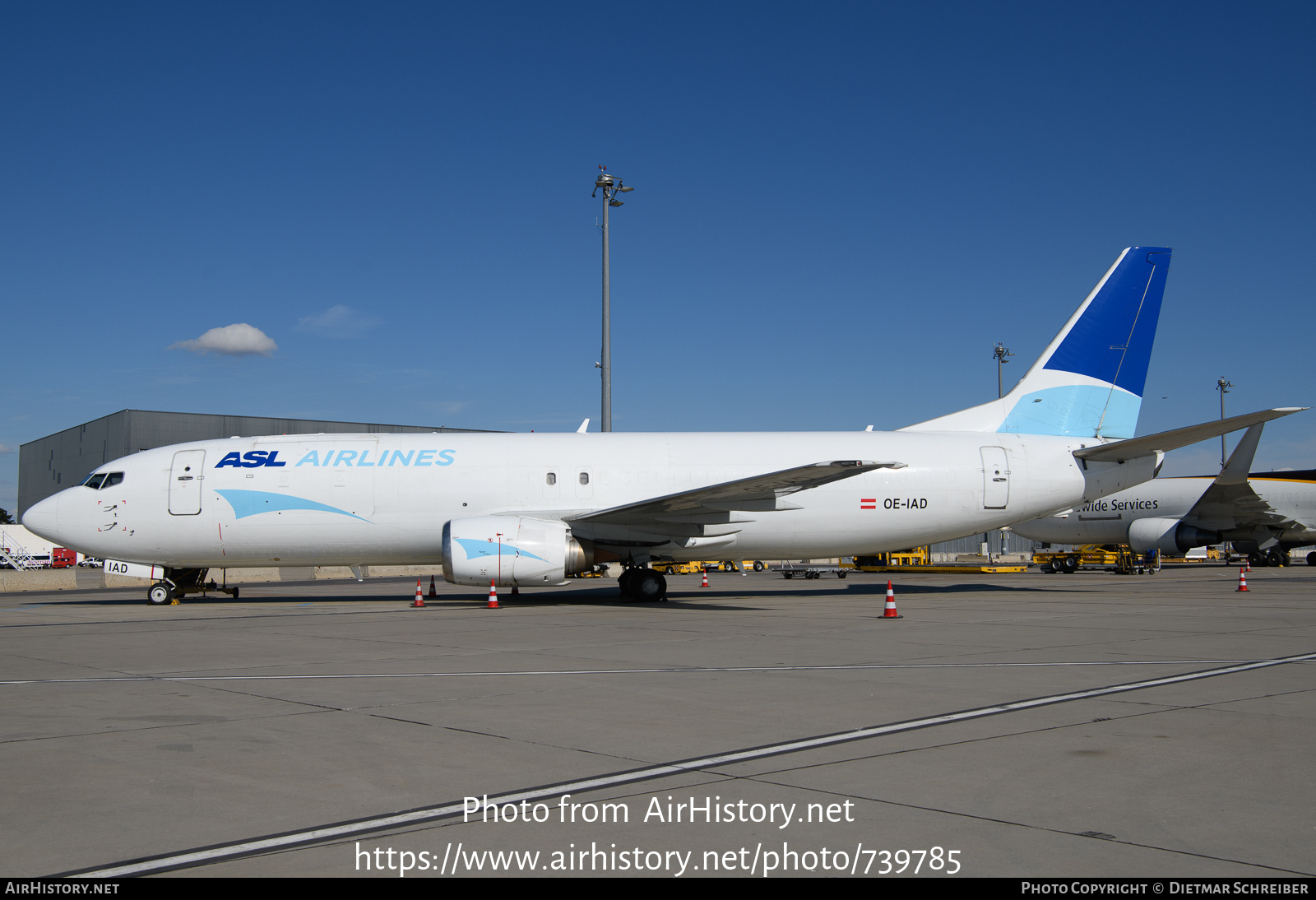 Aircraft Photo of OE-IAD | Boeing 737-4M0(BDSF) | ASL Airlines | AirHistory.net #739785