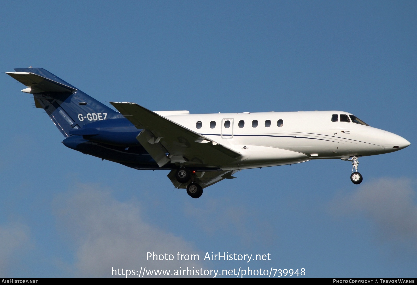 Aircraft Photo of G-GDEZ | British Aerospace BAe-125-1000B | AirHistory.net #739948