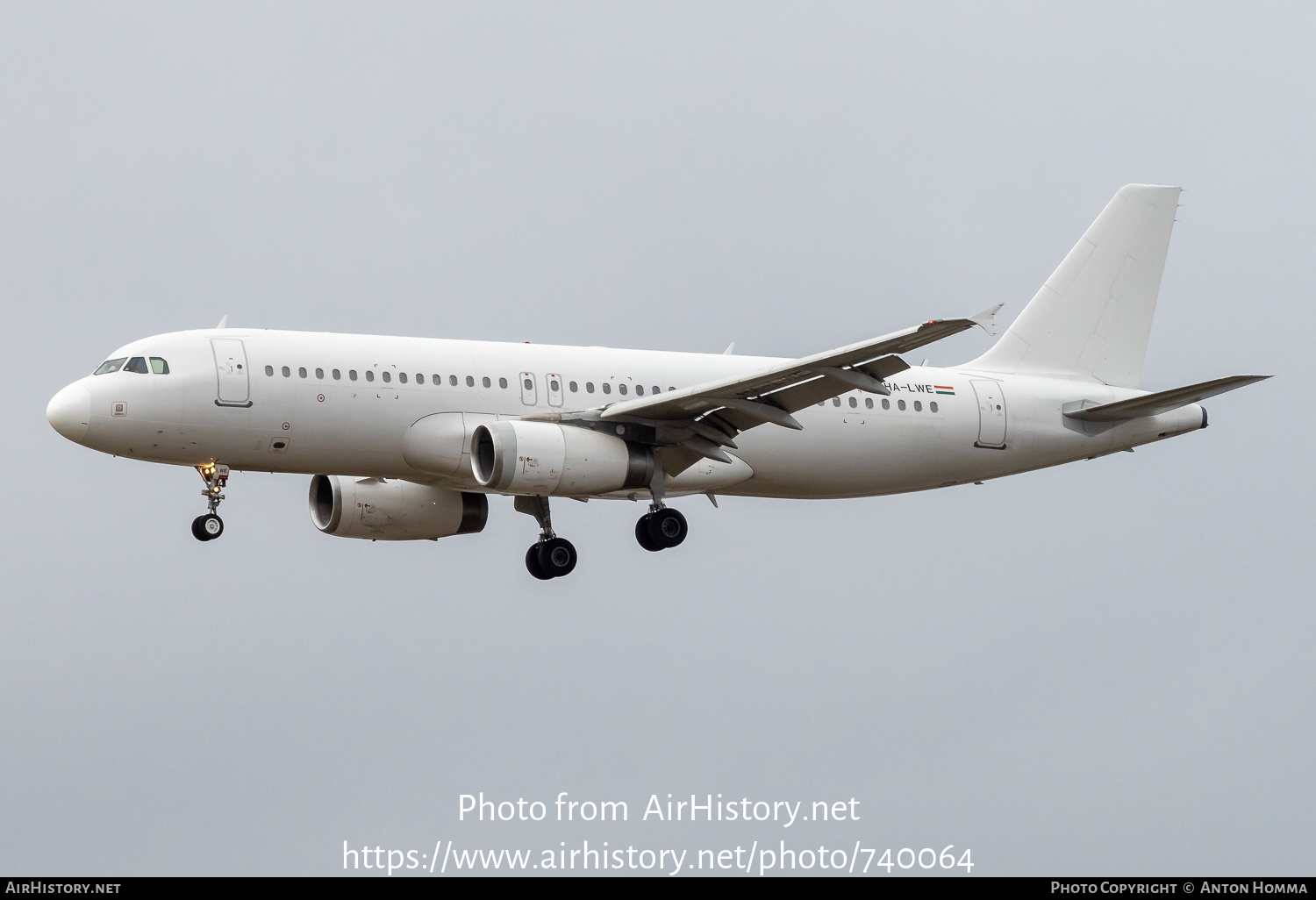 Aircraft Photo of HA-LWE | Airbus A320-232 | Wizz Air | AirHistory.net #740064