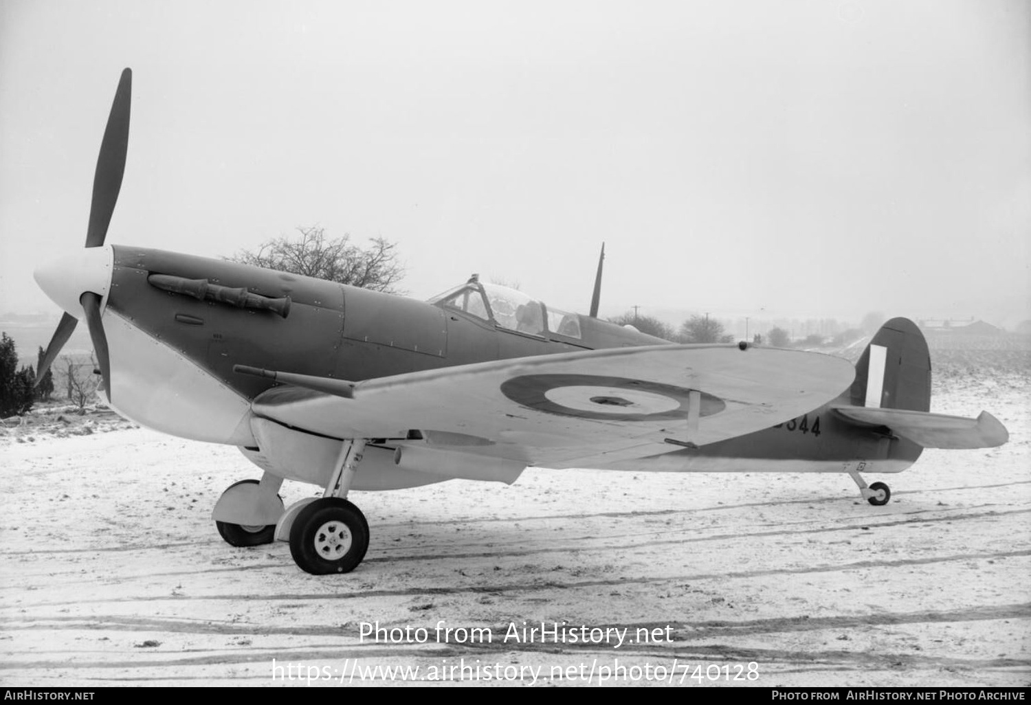 Aircraft Photo of AB344 | Supermarine 349 Spitfire Vb/Trop | UK - Air Force | AirHistory.net #740128