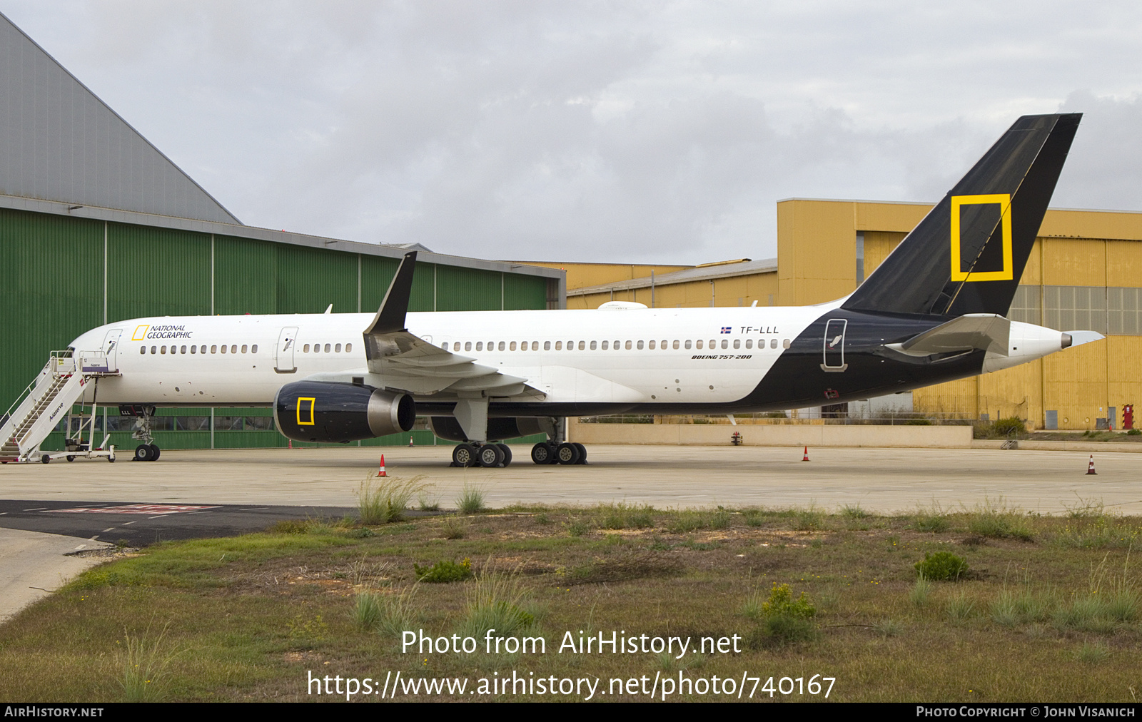 Aircraft Photo of TF-LLL | Boeing 757-256 | National Geographic | AirHistory.net #740167