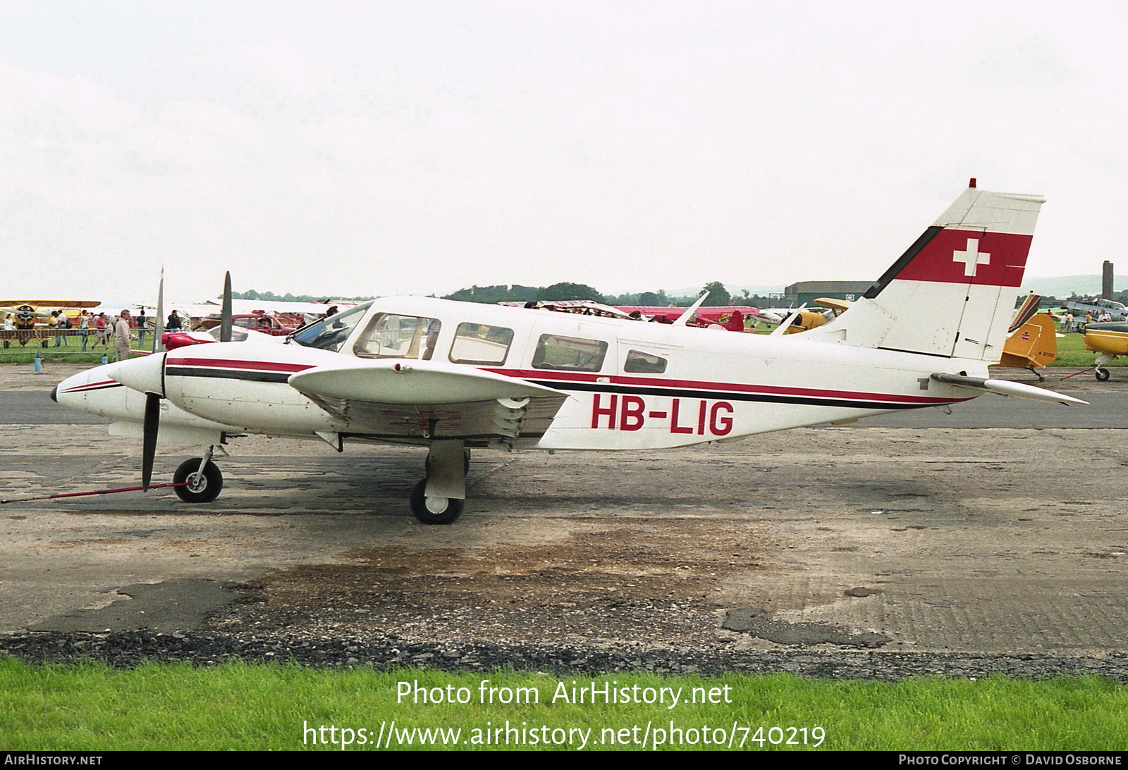 Aircraft Photo of HB-LIG | Piper PA-34-200T Seneca II | AirHistory.net #740219