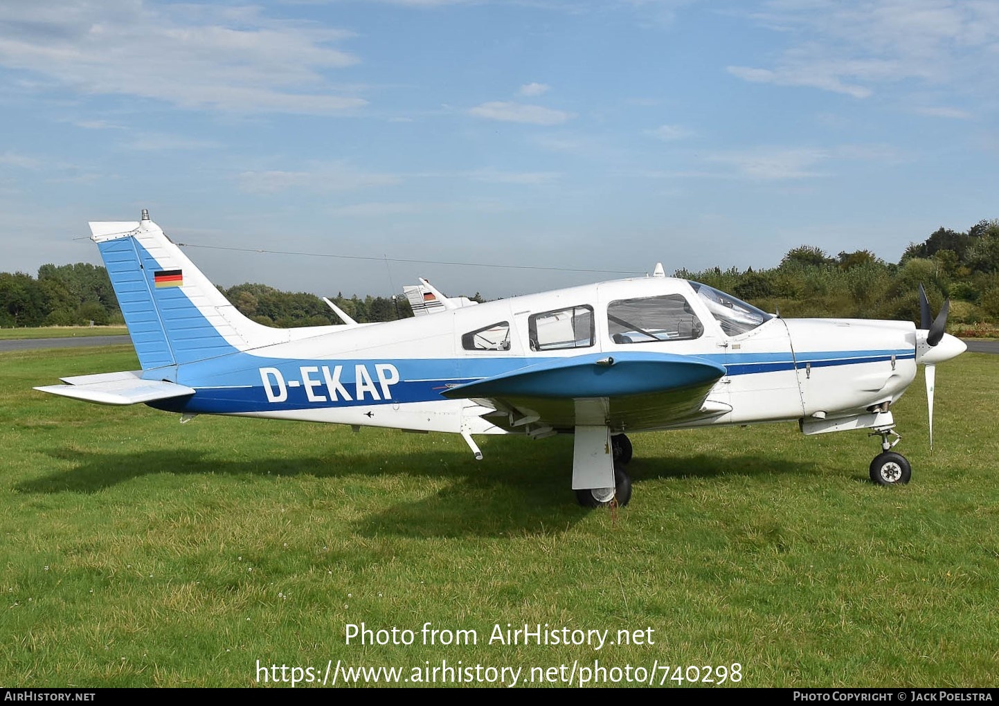 Aircraft Photo of D-EKAP | Piper PA-28R-200 Cherokee Arrow II | AirHistory.net #740298