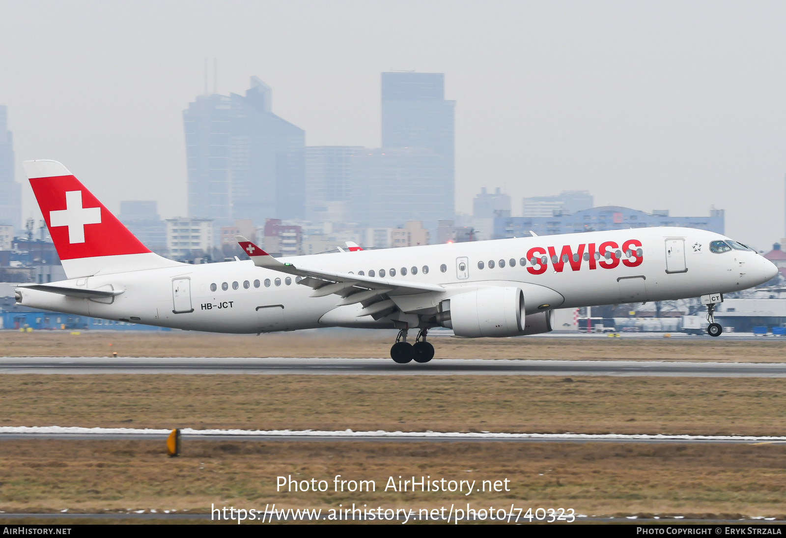 Aircraft Photo of HB-JCT | Airbus A220-371 (BD-500-1A11) | Swiss International Air Lines | AirHistory.net #740323