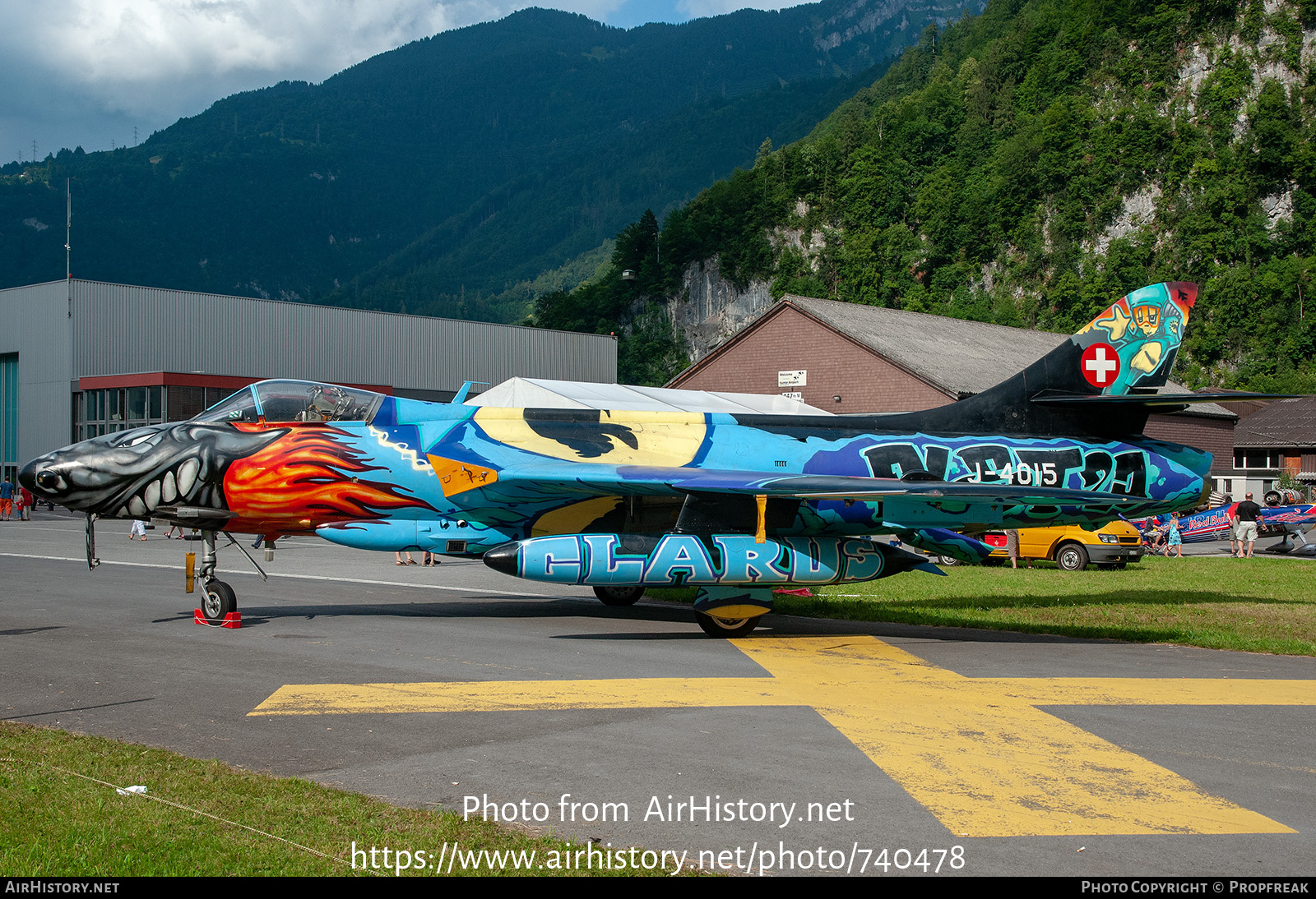 Aircraft Photo of J-4015 | Hawker Hunter F58 | Switzerland - Air Force | AirHistory.net #740478