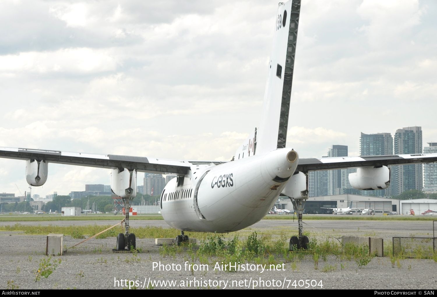 Aircraft Photo of C-GGXS | De Havilland Canada DHC-7-102 Dash 7 | AirHistory.net #740504