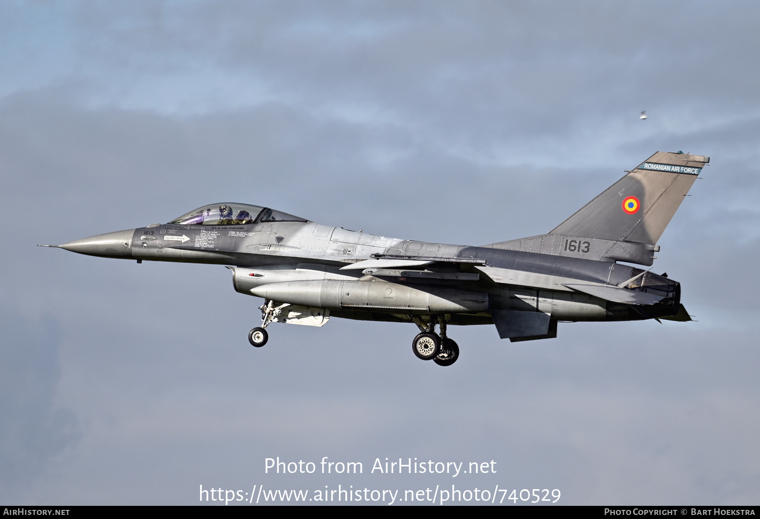 Aircraft Photo of 1613 | General Dynamics F-16AM Fighting Falcon | Romania - Air Force | AirHistory.net #740529