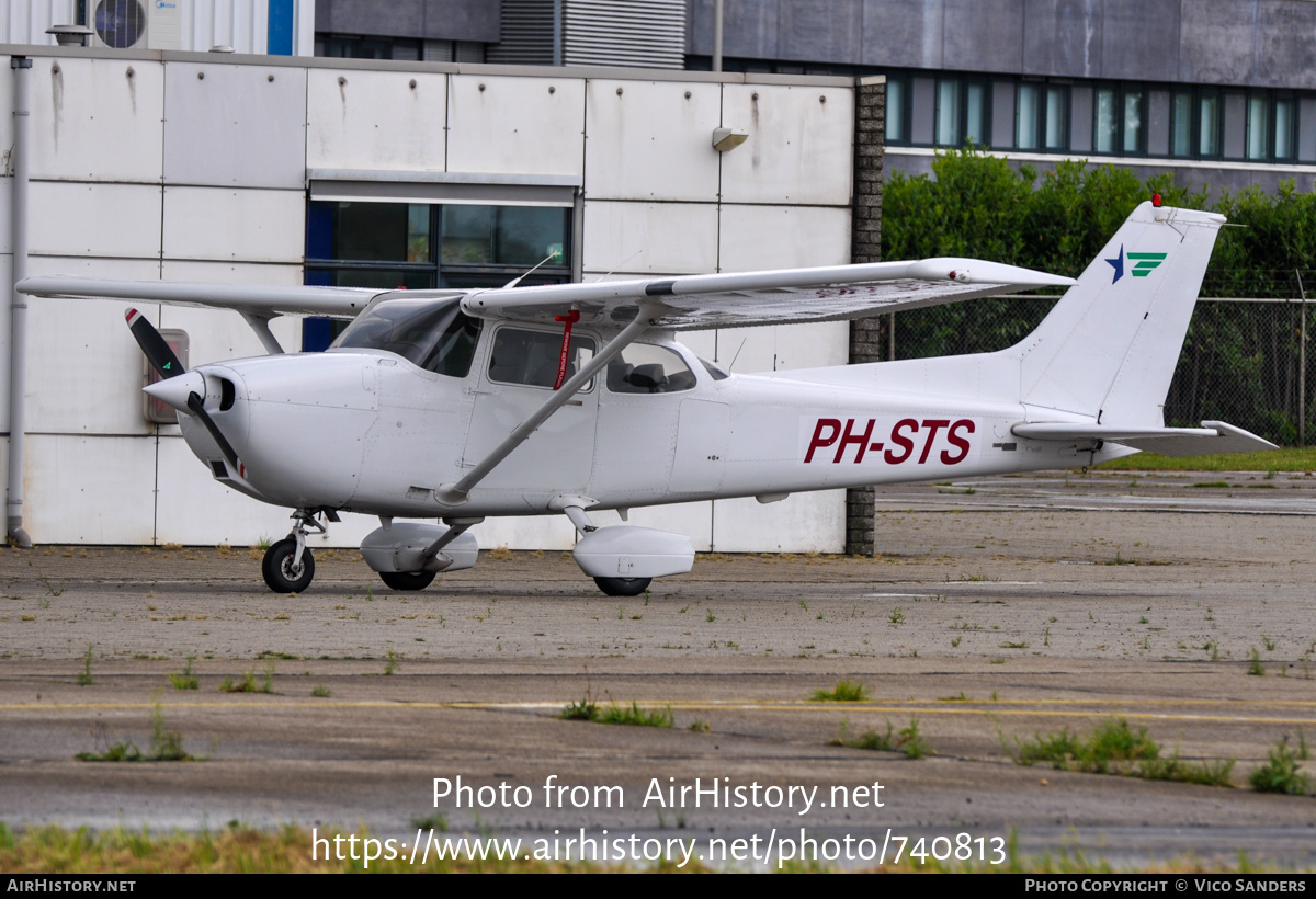 Aircraft Photo of PH-STS | Cessna 172R Skyhawk | Stella Aviation | AirHistory.net #740813