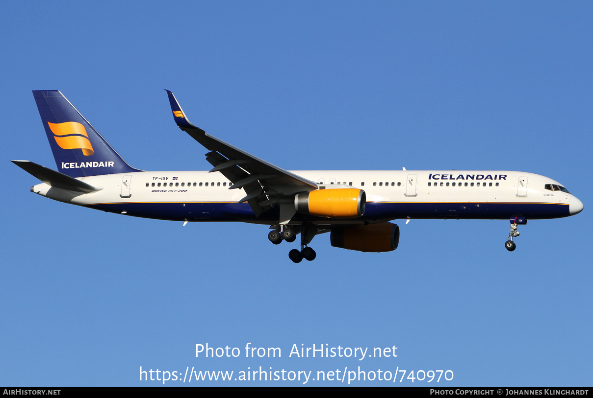 Aircraft Photo of TF-ISV | Boeing 757-256 | Icelandair | AirHistory.net #740970