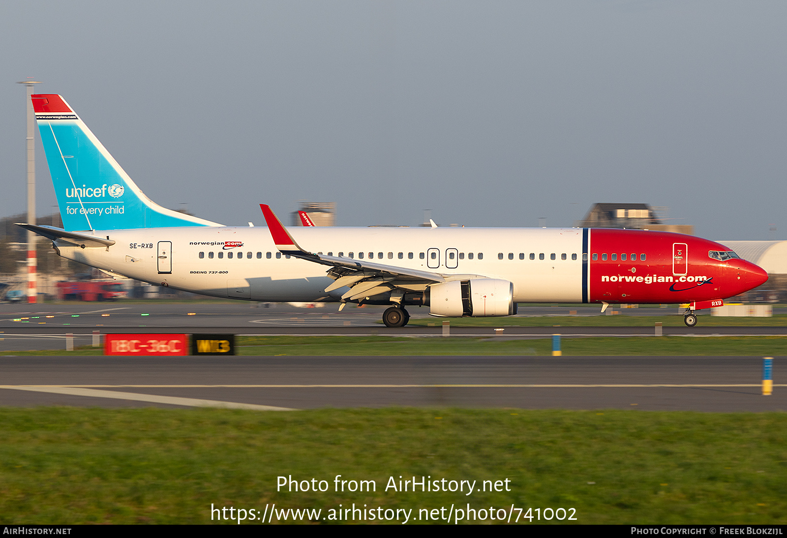 Aircraft Photo of SE-RXB | Boeing 737-84P | Norwegian | AirHistory.net #741002