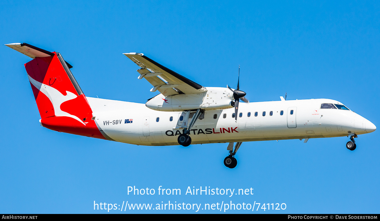 Aircraft Photo of VH-SBV | Bombardier DHC-8-315Q Dash 8 | QantasLink | AirHistory.net #741120