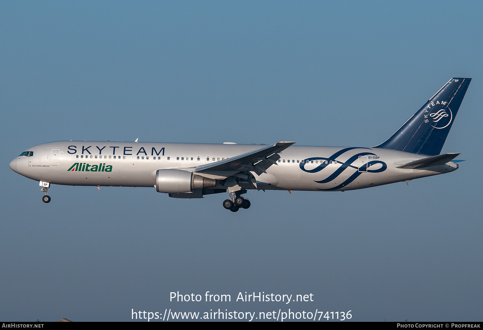 Aircraft Photo of EI-DBP | Boeing 767-35H/ER | Alitalia | AirHistory.net #741136