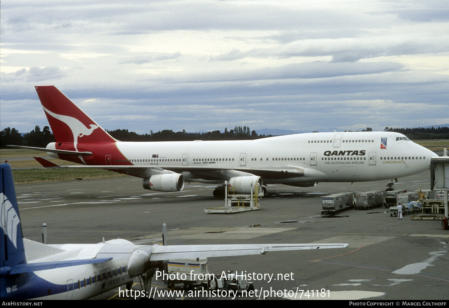 Aircraft Photo of VH-OJP | Boeing 747-438 | Qantas | AirHistory.net #741181