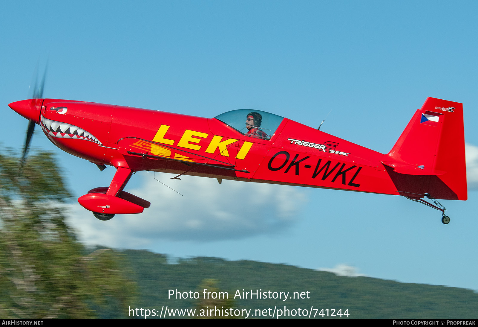 Aircraft Photo of OK-WKL | Extra EA-330SC | AirHistory.net #741244