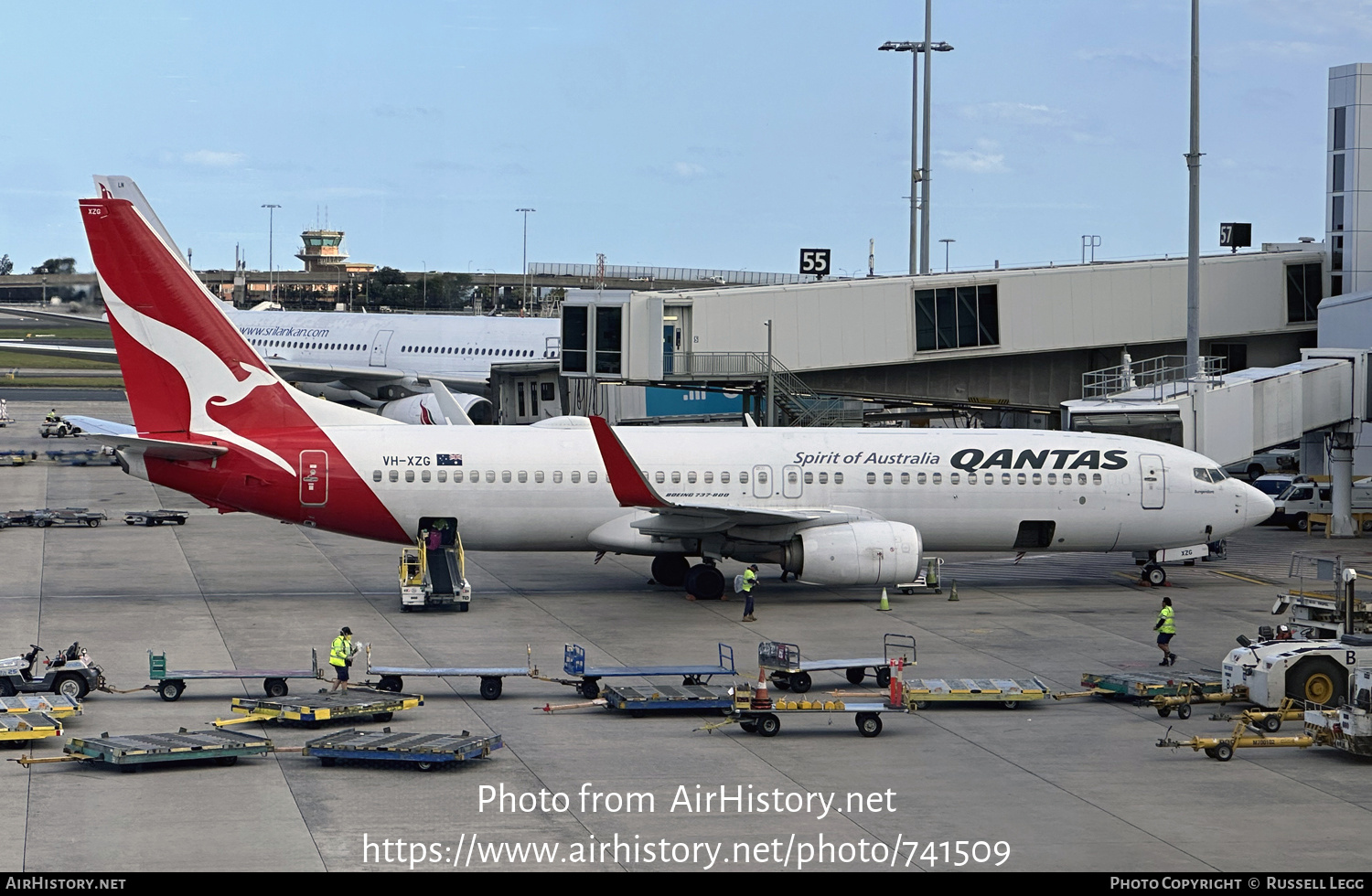 Aircraft Photo of VH-XZG | Boeing 737-838 | Qantas | AirHistory.net #741509