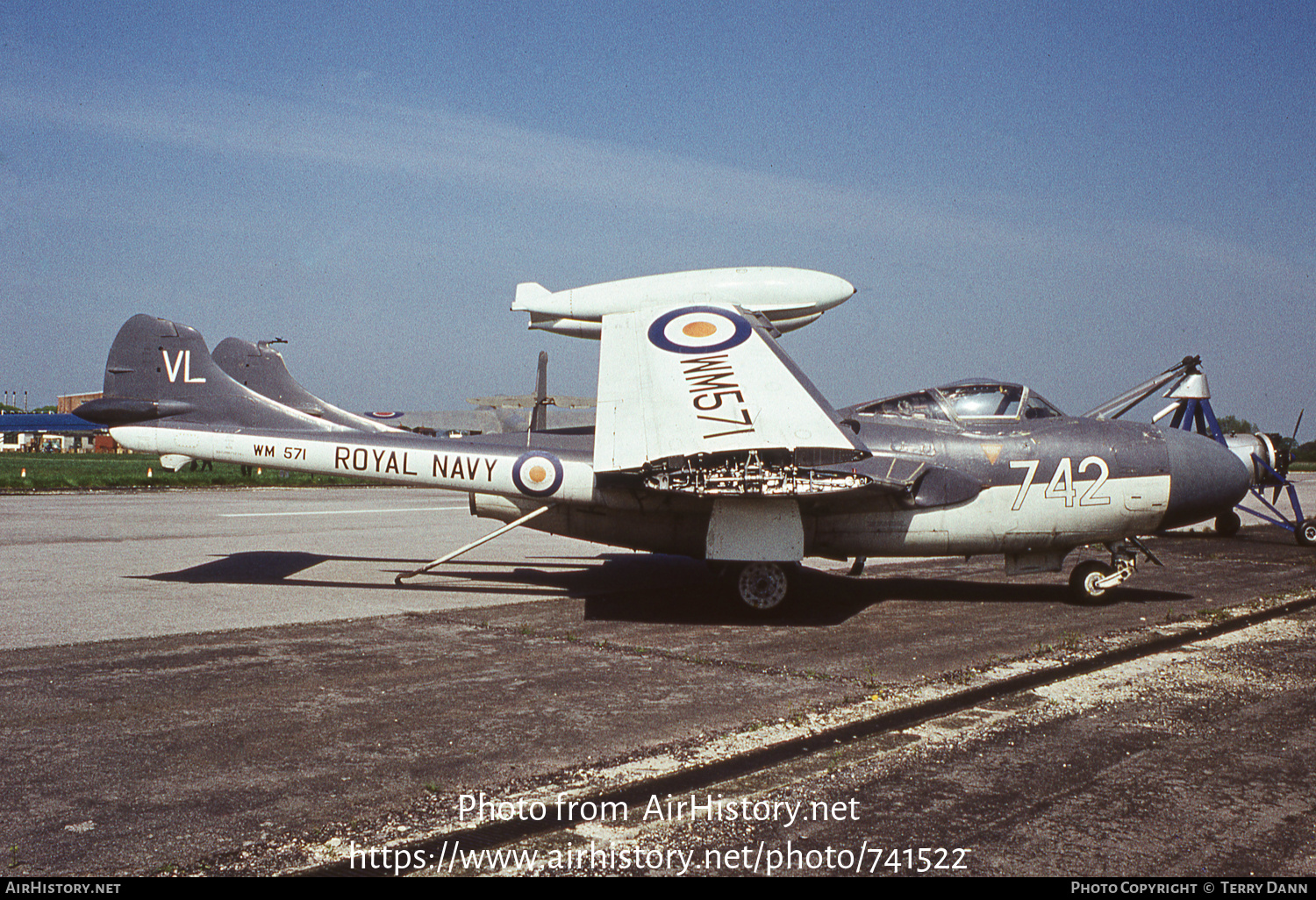 Aircraft Photo of WM571 | De Havilland D.H. 112 Sea Venom FAW22 | UK - Navy | AirHistory.net #741522