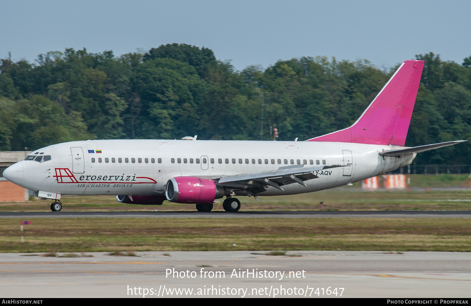 Aircraft Photo of LY-AQV | Boeing 737-35B | Aeroservizi - Air Charter Broker | AirHistory.net #741647