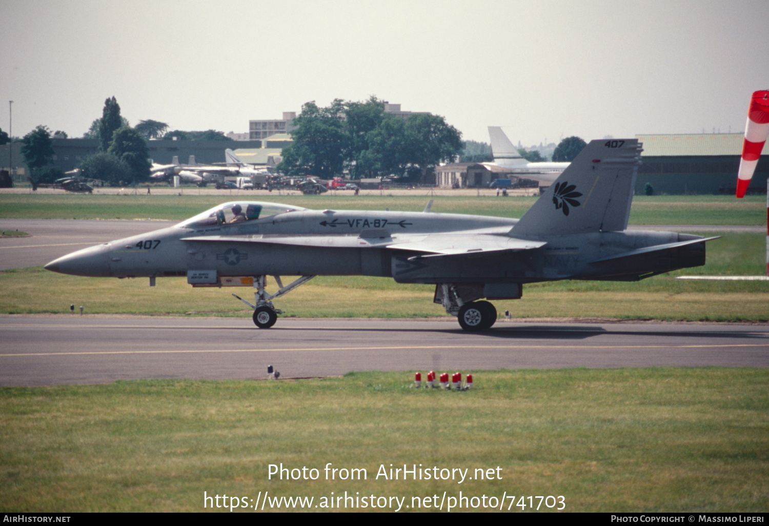 Aircraft Photo of 164238 | McDonnell Douglas F/A-18C Hornet | USA - Navy | AirHistory.net #741703