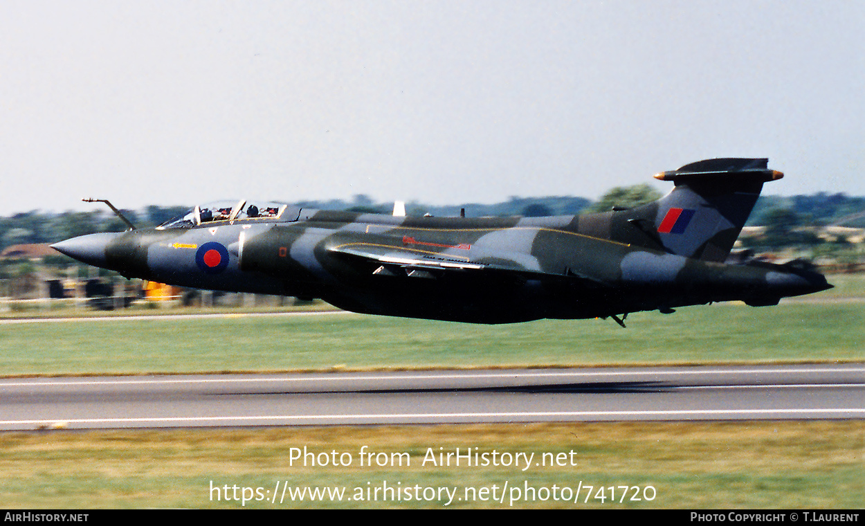 Aircraft Photo of XV161 | Hawker Siddeley Buccaneer S2A | UK - Air Force | AirHistory.net #741720