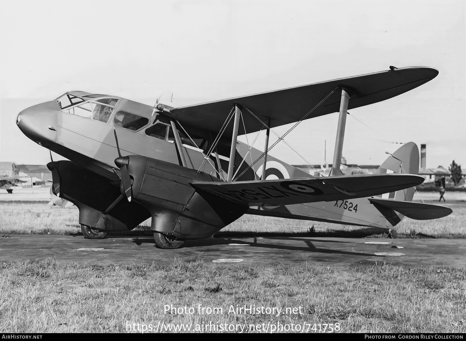 Aircraft Photo of X7524 | De Havilland D.H. 89B Dominie | UK - Air Force | AirHistory.net #741758