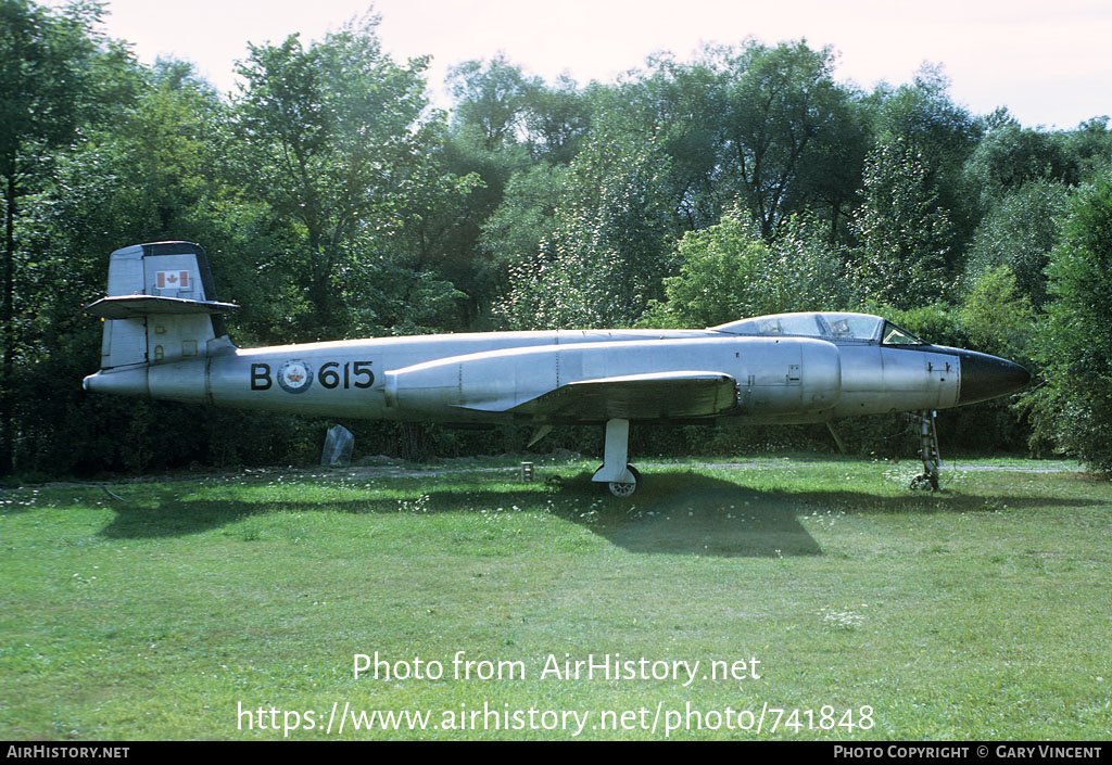 Aircraft Photo of 18106 / B-615 | Avro Canada CF-100 Canuck Mk.2T | Canada - Air Force | AirHistory.net #741848