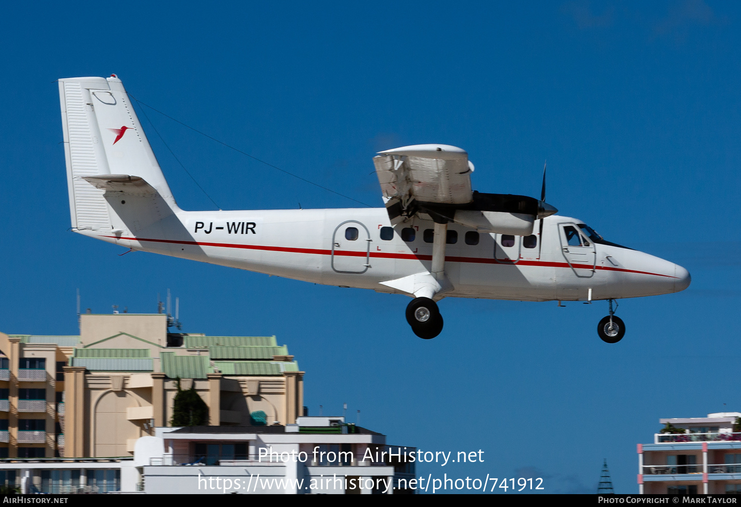 Aircraft Photo of PJ-WIR | De Havilland Canada DHC-6-300 Twin Otter | Winair - Windward Islands Airways | AirHistory.net #741912