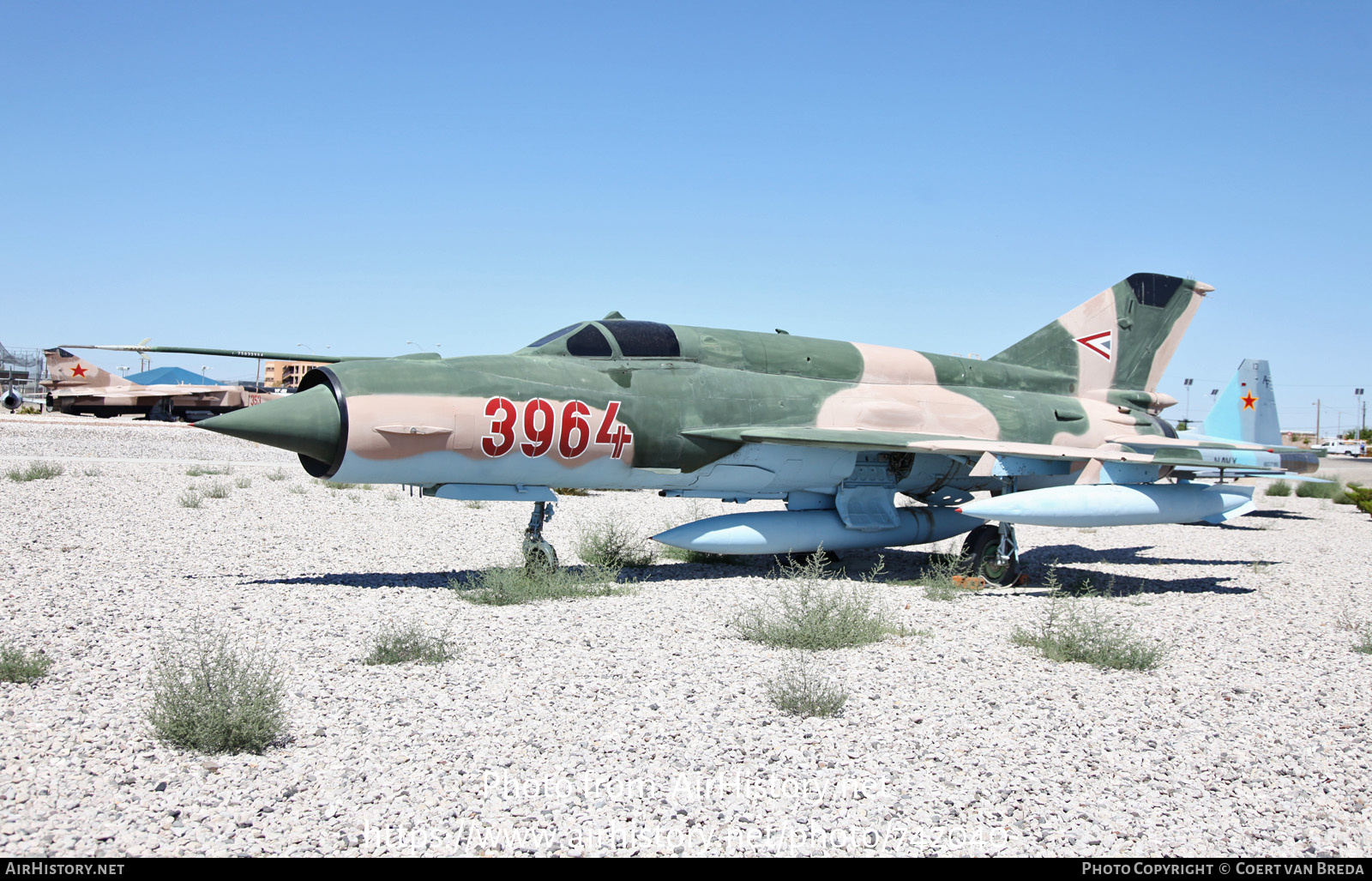 Aircraft Photo of 3964 | Mikoyan-Gurevich MiG-21bis | Hungary - Air Force | AirHistory.net #742040