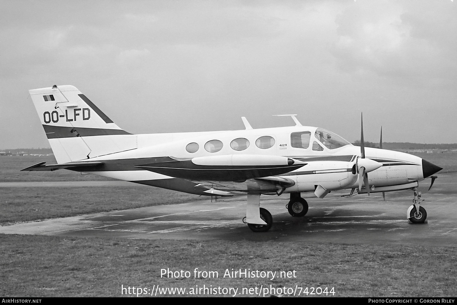 Aircraft Photo of OO-LFD | Cessna 421A | AirHistory.net #742044