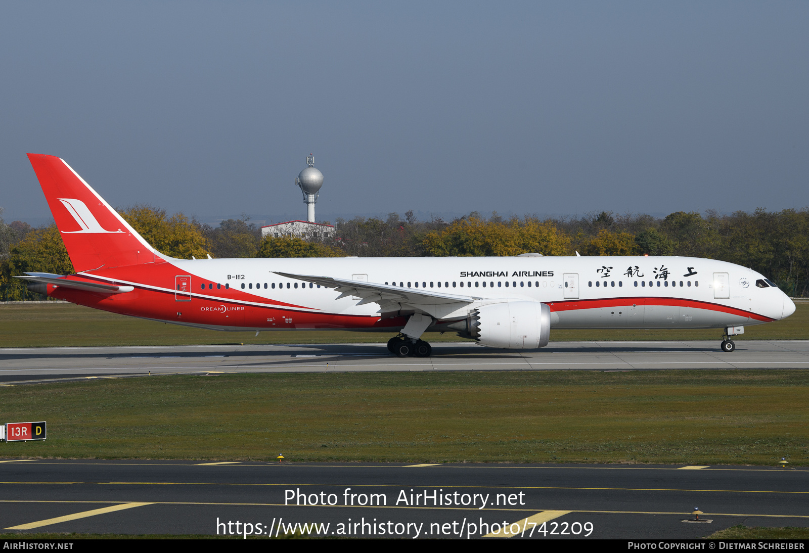 Aircraft Photo of B-1112 | Boeing 787-9 Dreamliner | Shanghai Airlines | AirHistory.net #742209