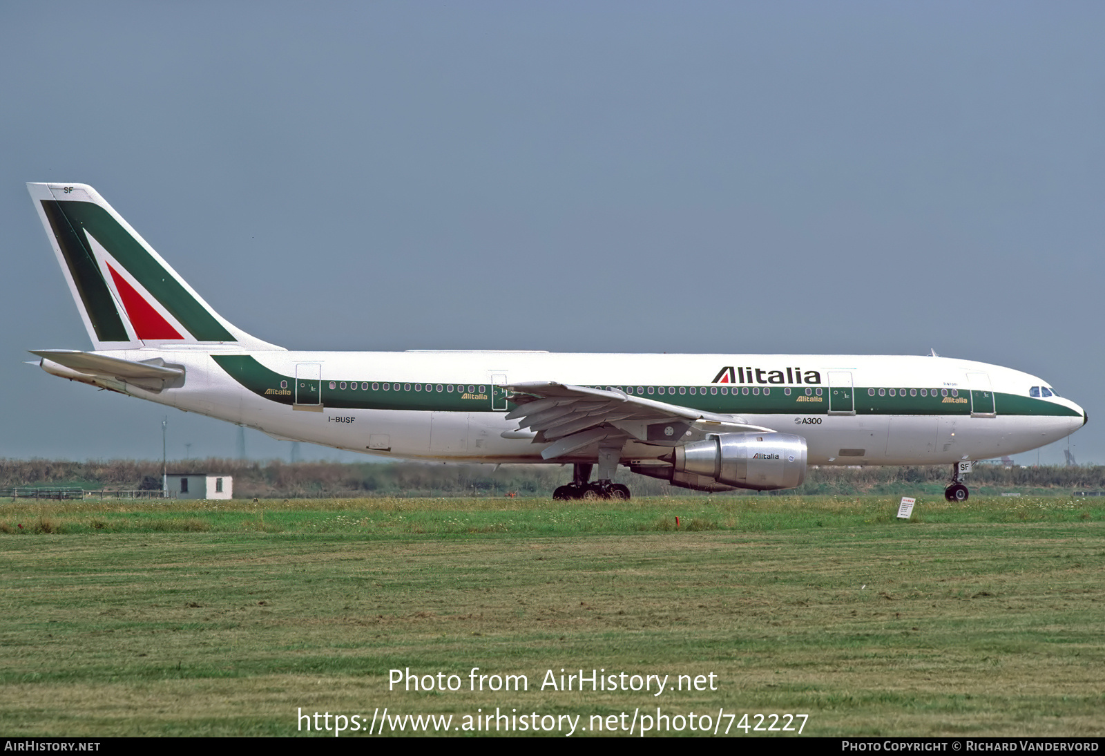 Aircraft Photo of I-BUSF | Airbus A300B4-203 | Alitalia | AirHistory.net #742227