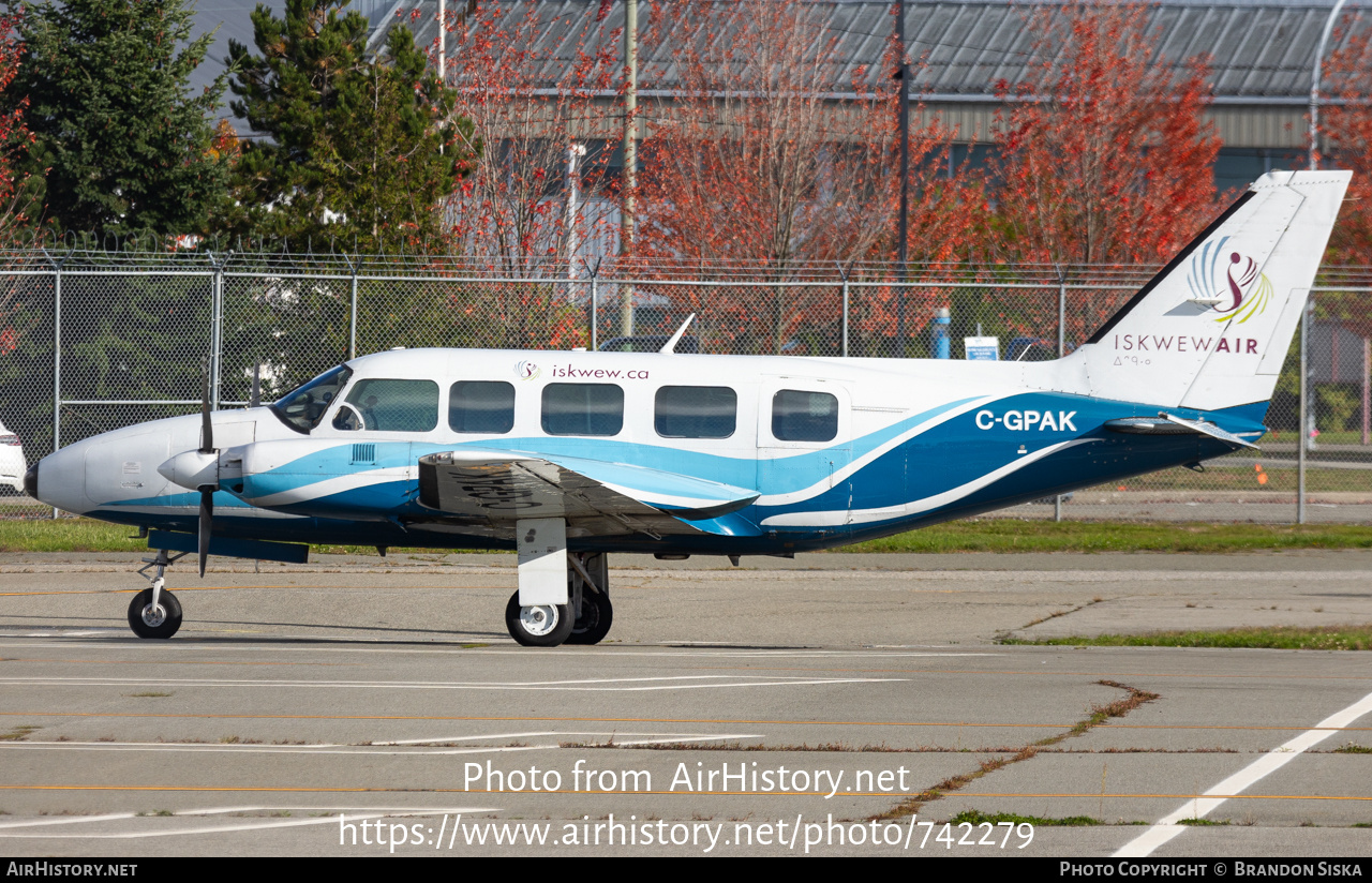 Aircraft Photo of C-GPAK | Piper PA-31-350 Chieftain | Iskwew Air | AirHistory.net #742279