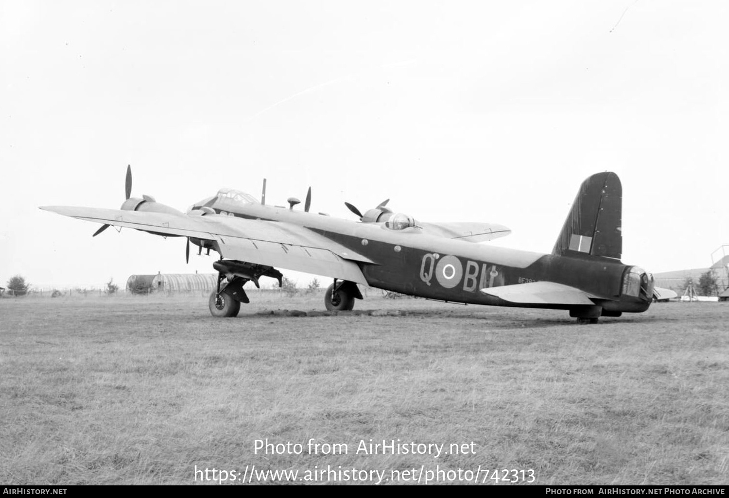 Aircraft Photo of BF382 | Short S-29 Stirling Mk1 | UK - Air Force | AirHistory.net #742313