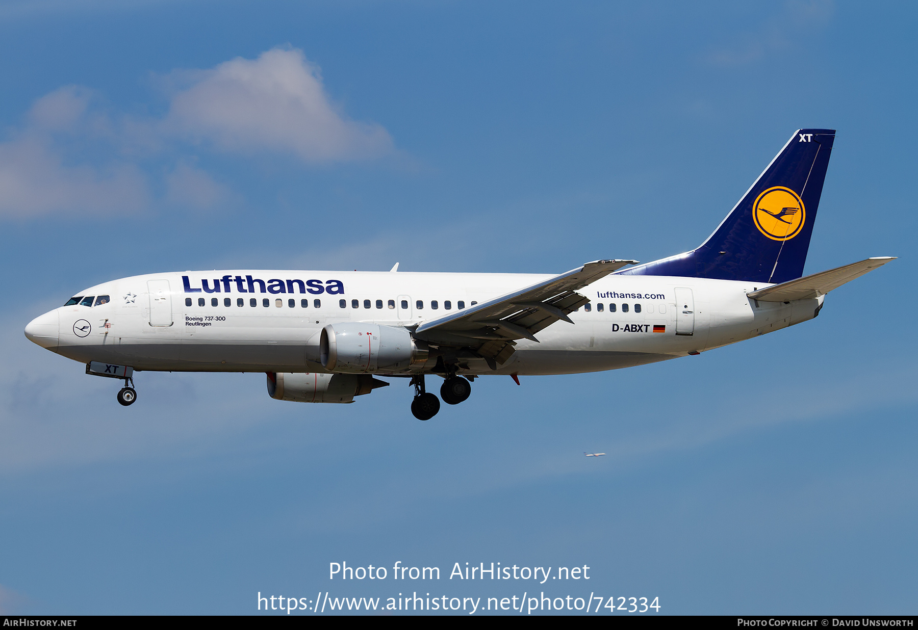 Aircraft Photo of D-ABXT | Boeing 737-330 | Lufthansa | AirHistory.net #742334