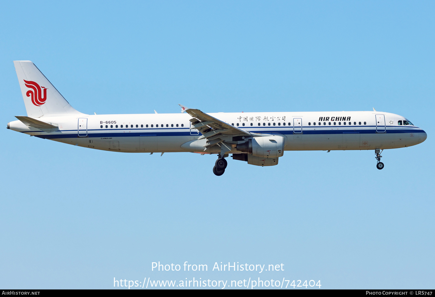 Aircraft Photo of B-6605 | Airbus A321-213 | Air China | AirHistory.net #742404