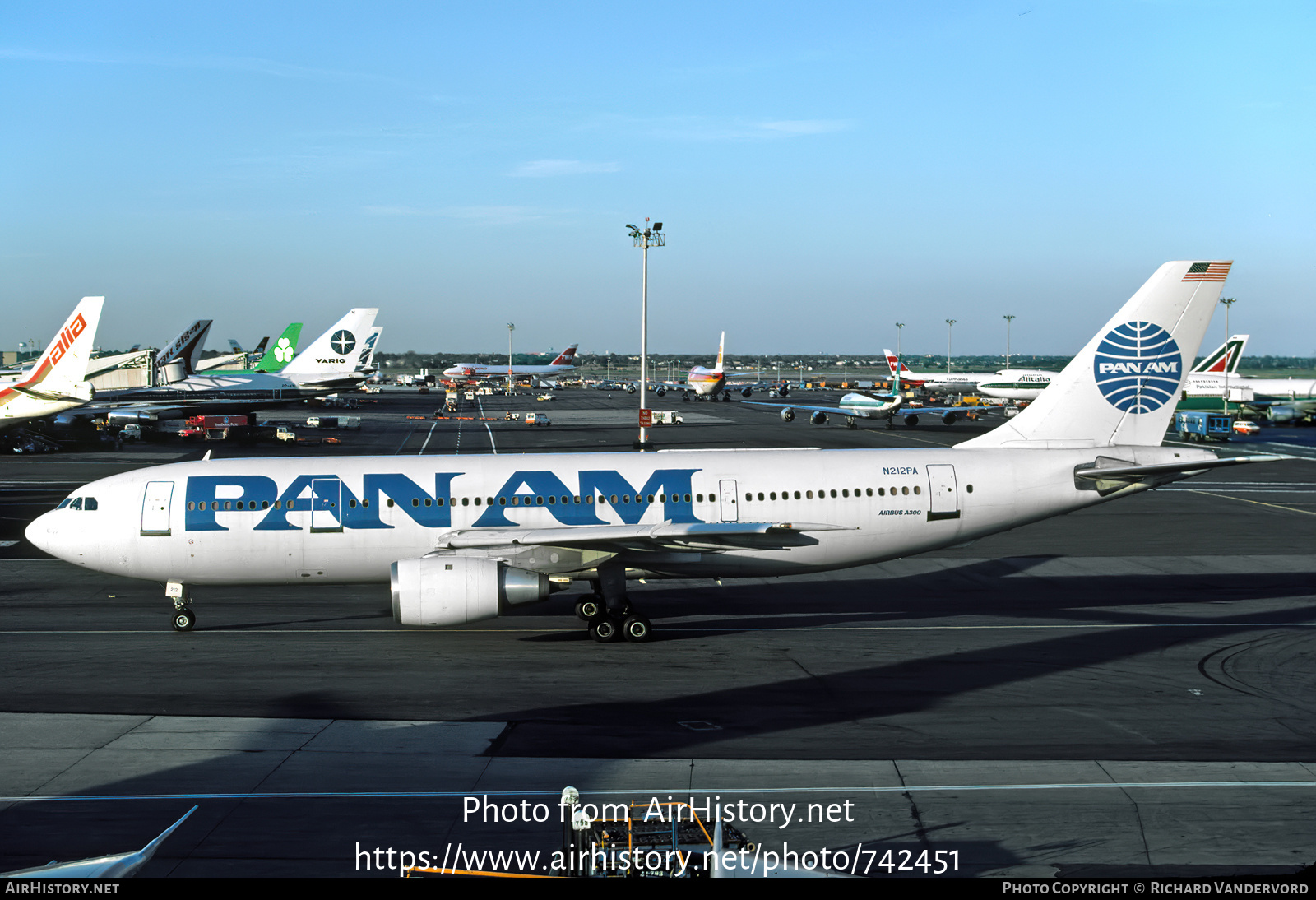 Aircraft Photo of N212PA | Airbus A300B4-203 | Pan American World Airways - Pan Am | AirHistory.net #742451