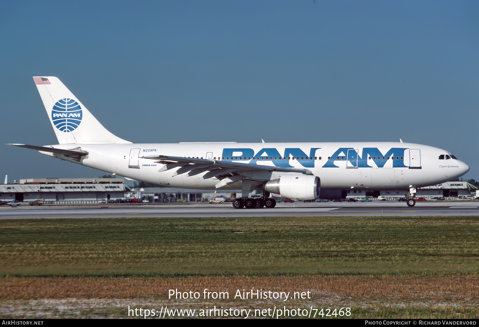 Aircraft Photo of N209PA | Airbus A300B4-203 | Pan American World Airways - Pan Am | AirHistory.net #742468