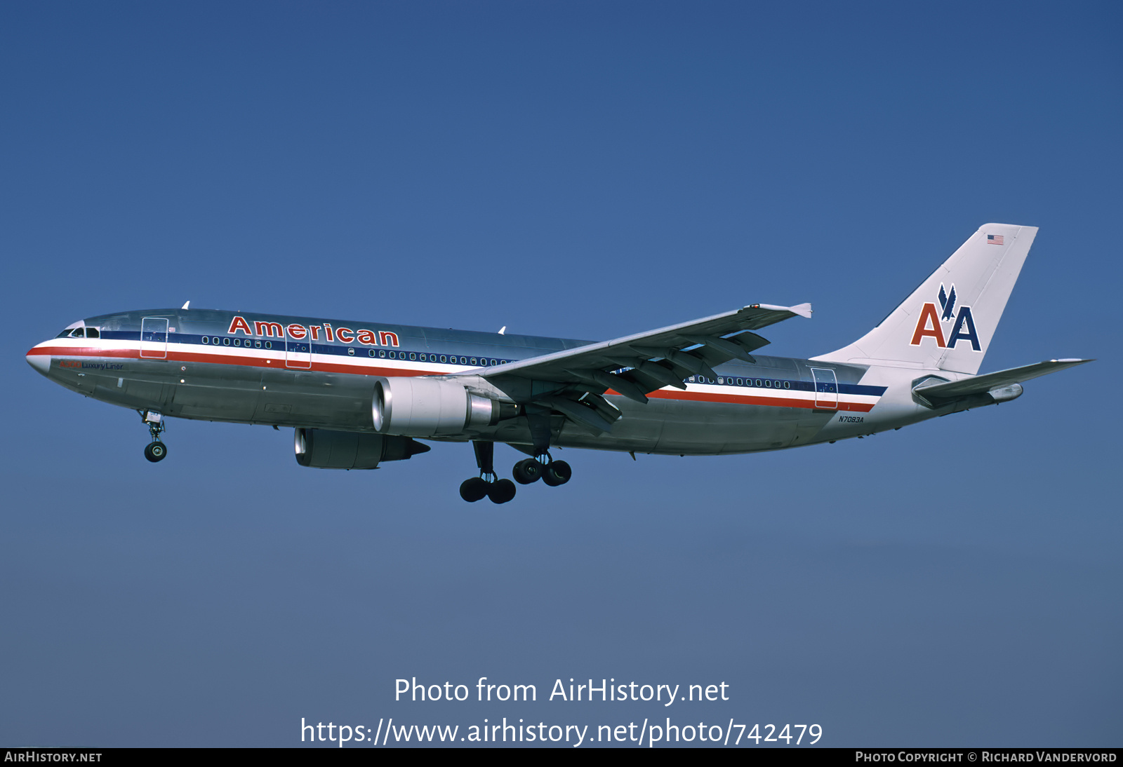 Aircraft Photo of N7083A | Airbus A300B4-605R | American Airlines | AirHistory.net #742479