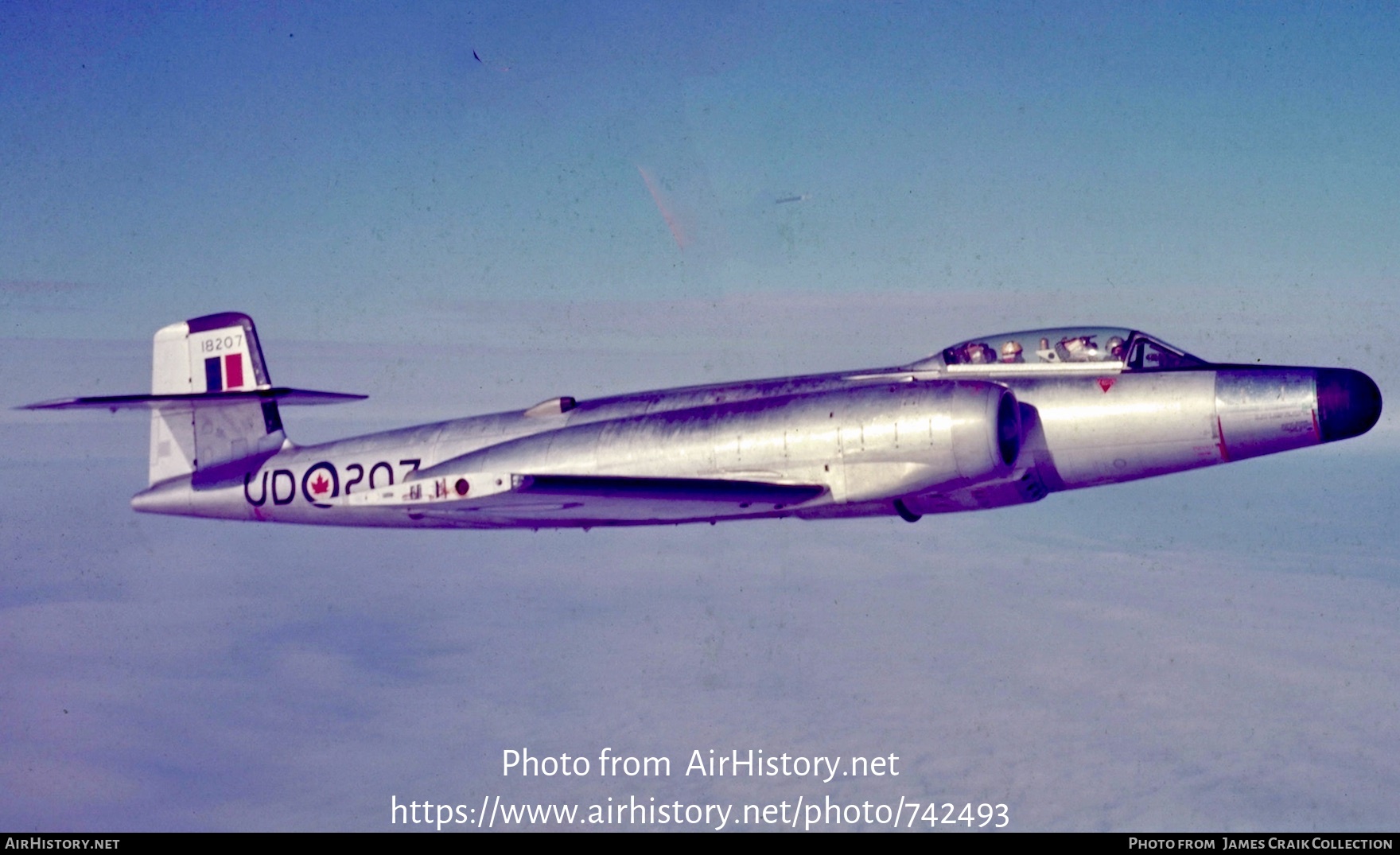 Aircraft Photo of 18207 | Avro Canada CF-100 Canuck Mk.4A | Canada - Air Force | AirHistory.net #742493